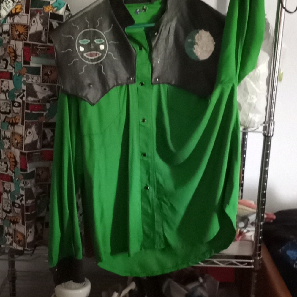 Mens XL Green Raw Silk Long Sleeve Shirt-Unique!!